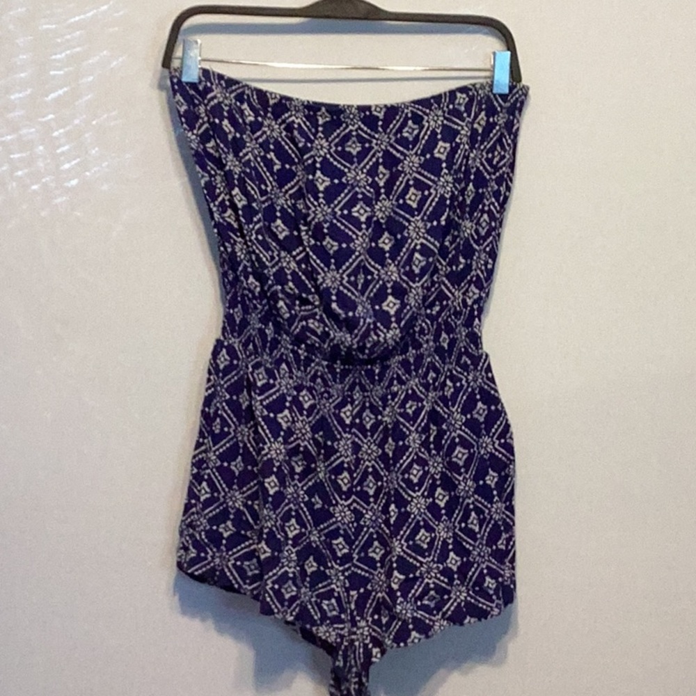 Forever 21 strapless romper size medium